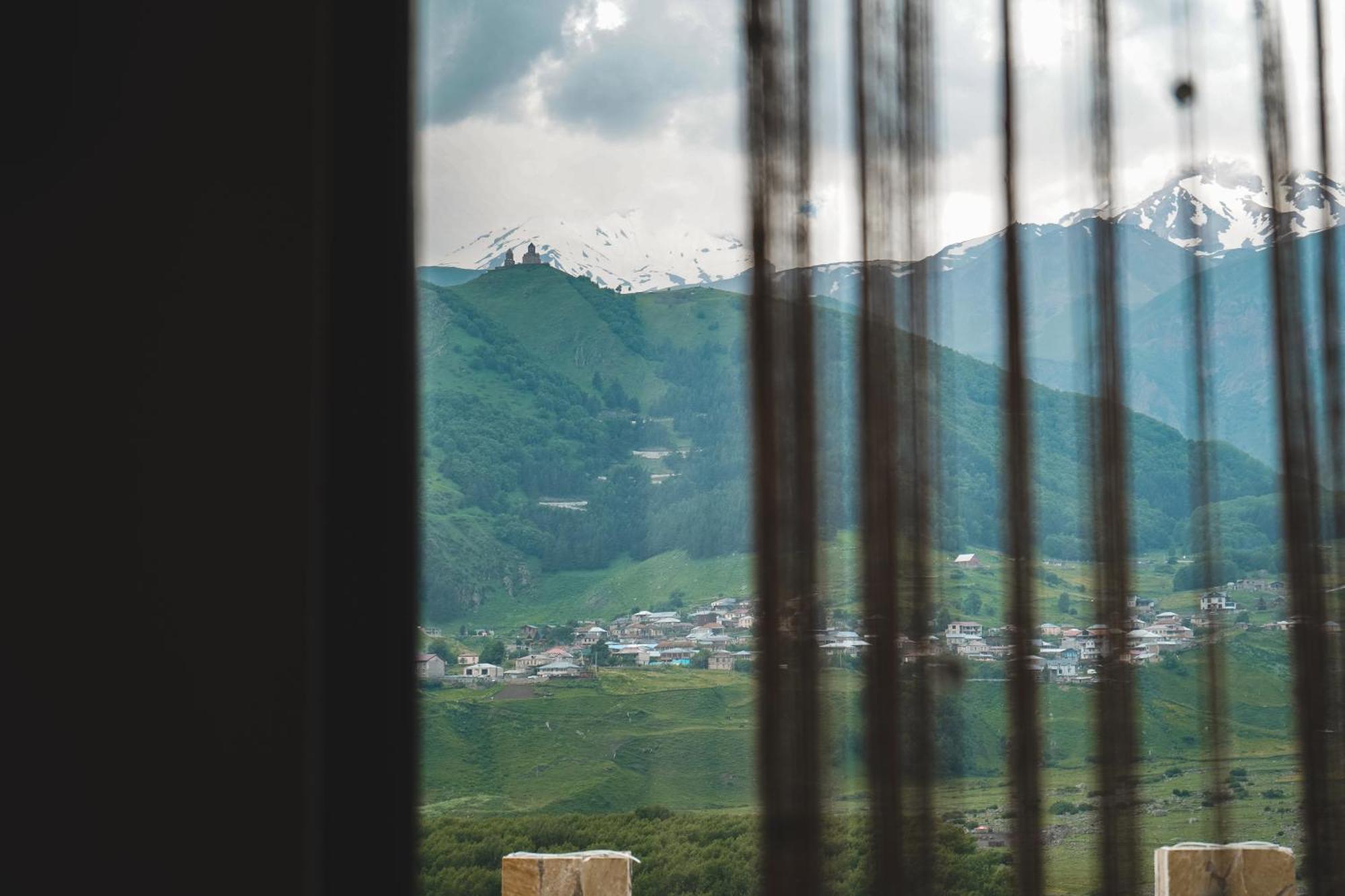 Hotel Toliketi Kazbegi Ngoại thất bức ảnh